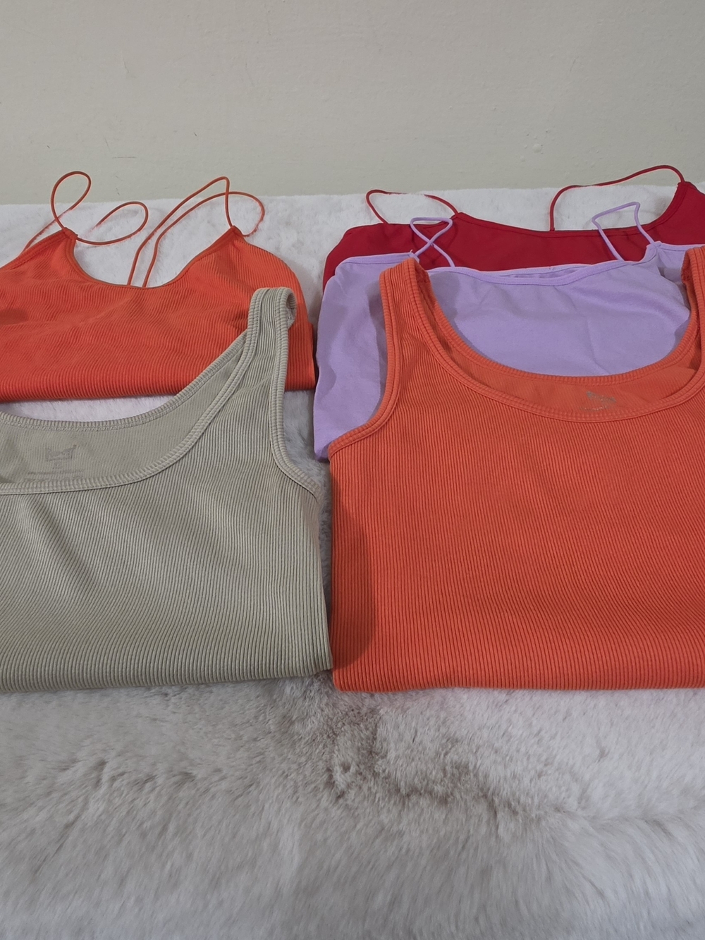 Ribbed Scoop Neck Tank Top - 5pc